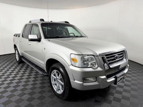 Silver 2007 Ford Explorer Sport Trac Limited