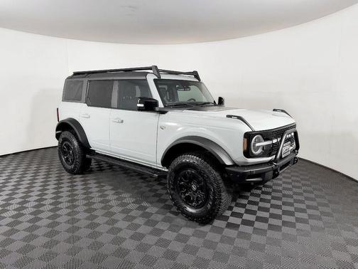 Gray 2021 Ford Bronco Wildtrak