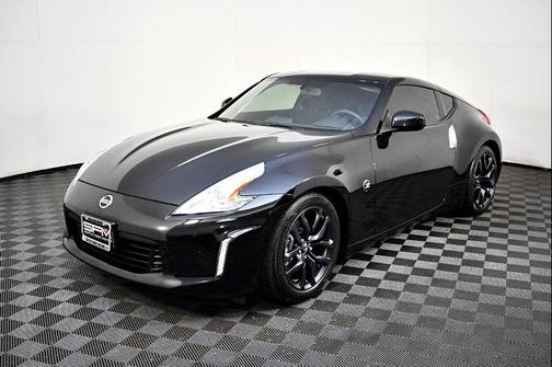 2017 Nissan 370Z Base