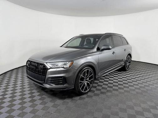 2021 Audi Q7 55 Prestige