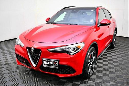 2019 Alfa Romeo Stelvio Ti Sport
