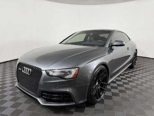Gray 2014 Audi RS 5 4.2
