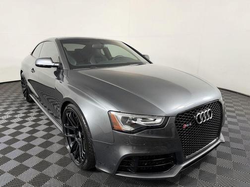 Gray 2014 Audi RS 5 4.2