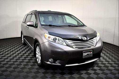 2014 Toyota Sienna XLE