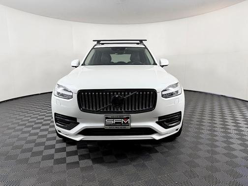 2022 Volvo XC90 T6 Inscription