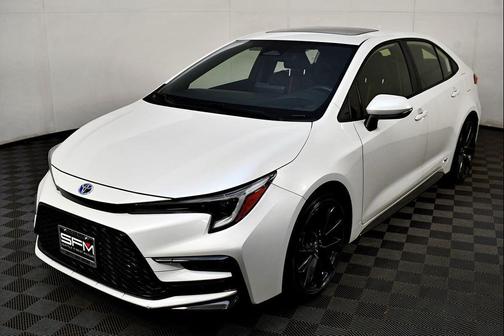 2023 Toyota Corolla Hybrid SE Infrared