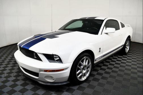 2007 Ford Shelby GT500 Base