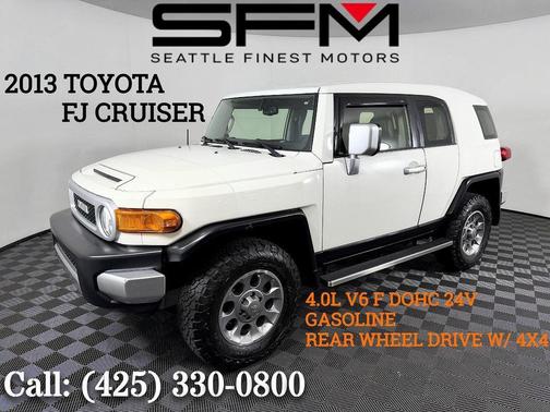 2013 Toyota FJ Cruiser Base