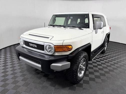 2013 Toyota FJ Cruiser Base