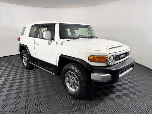2013 Toyota FJ Cruiser Base