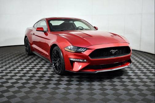 2020 Ford Mustang EcoBoost