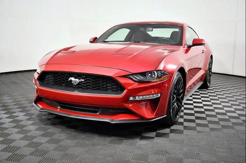 2020 Ford Mustang EcoBoost