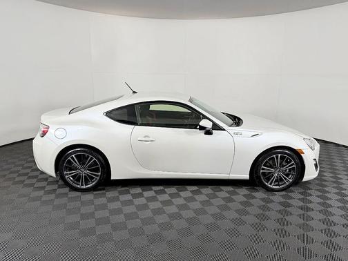2013 Scion FR-S Base