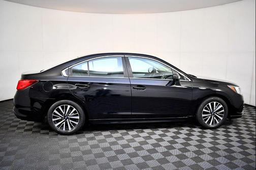 2018 Subaru Legacy Base