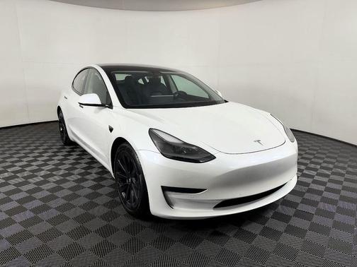 2021 Tesla Model 3 Long Range