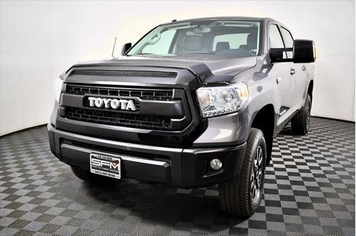 2015 Toyota Tundra SR5