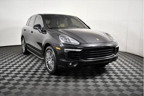 2016 Porsche Cayenne S