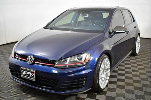 2016 Volkswagen Golf GTI 2.0T SE 4-Door