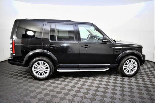2016 Land Rover LR4 Base