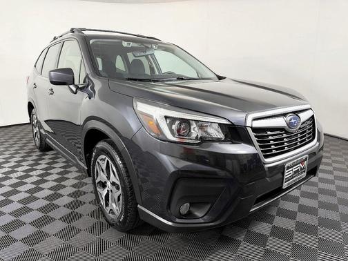 Dark Gray Metallic 2019 Subaru Forester Premium