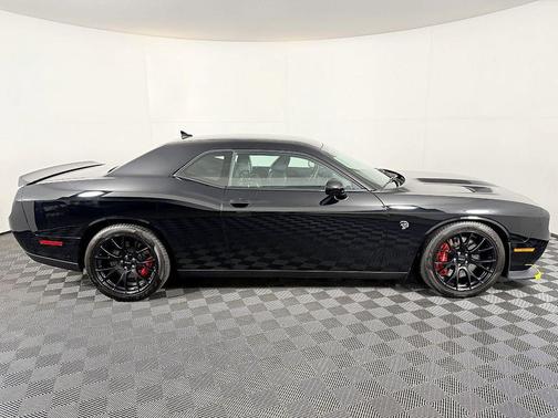 2015 Dodge Challenger SRT Hellcat