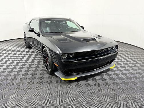 2015 Dodge Challenger SRT Hellcat