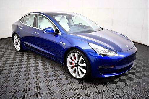 2018 Tesla Model 3 Performance