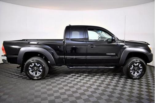 2015 Toyota Tacoma Base