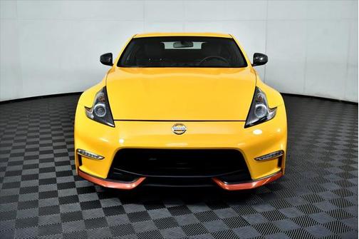 2018 Nissan 370Z Base