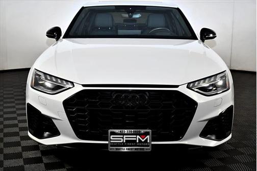 2022 Audi A4 Prestige 45 TFSI S line quattro S tronic