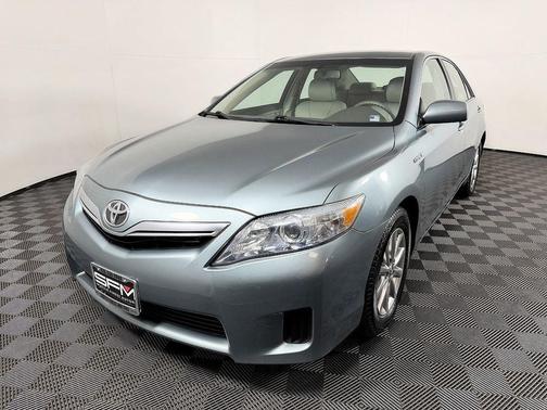 Green 2011 Toyota Camry Hybrid Base