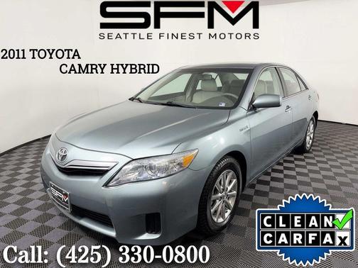 Green 2011 Toyota Camry Hybrid Base