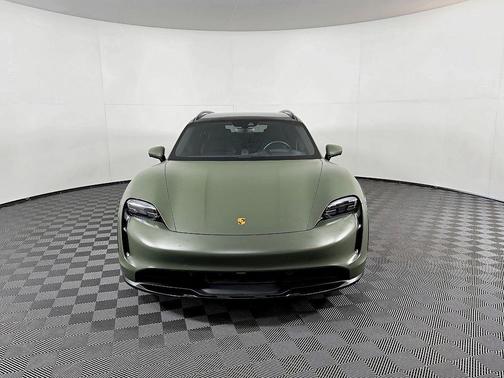 2022 Porsche Taycan 4
