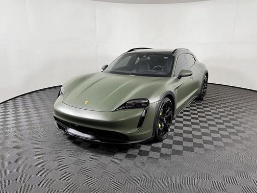 2022 Porsche Taycan 4