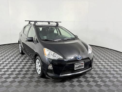 2014 Toyota Prius c Four