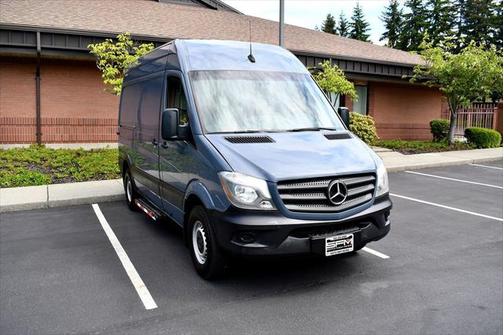 2018 Mercedes-Benz Sprinter 2500 Standard Roof