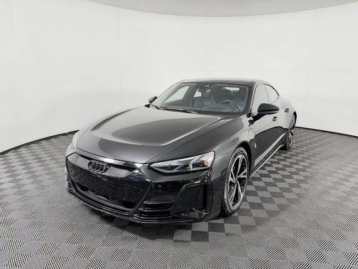 Mythos Black Metallic 2022 Audi e-tron GT Premium Plus