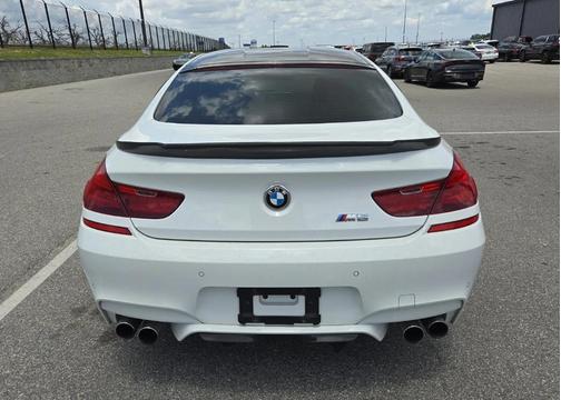 2015 BMW M6 Base