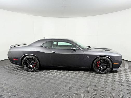 2015 Dodge Challenger SRT Hellcat