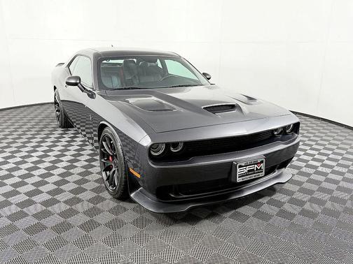 2015 Dodge Challenger SRT Hellcat