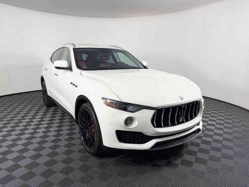 2017 Maserati Levante S