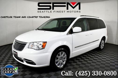 2015 Chrysler Town & Country Touring