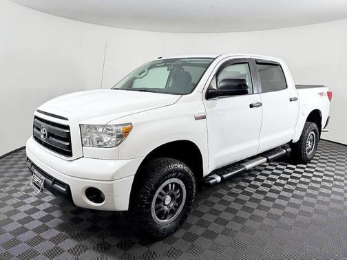 2011 Toyota Tundra Grade