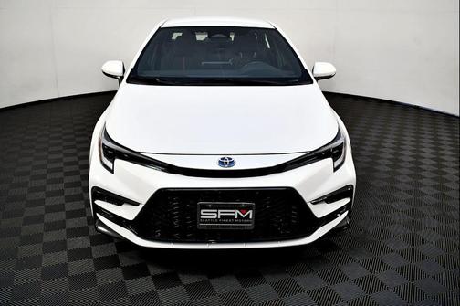 2024 Toyota Corolla Hybrid SE