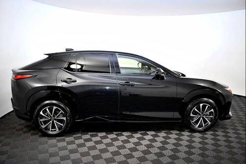 2024 Lexus RZ 450e Premium AWD w/18'' Wheels