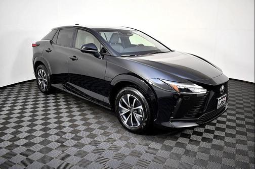 2024 Lexus RZ 450e Premium AWD w/18'' Wheels