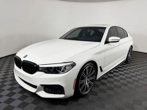 White 2019 BMW 540 xDrive