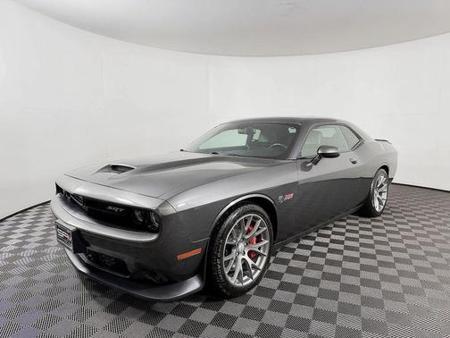 2016 Dodge Challenger SRT 392