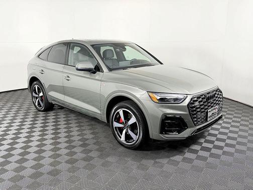 2024 Audi Q5 45 S line Premium Plus