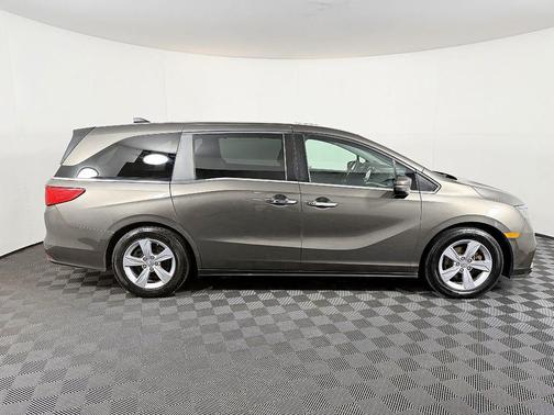 2019 Honda Odyssey EX-L w/Navigation/RES